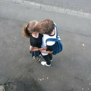 东北娘们国语版免费播放
